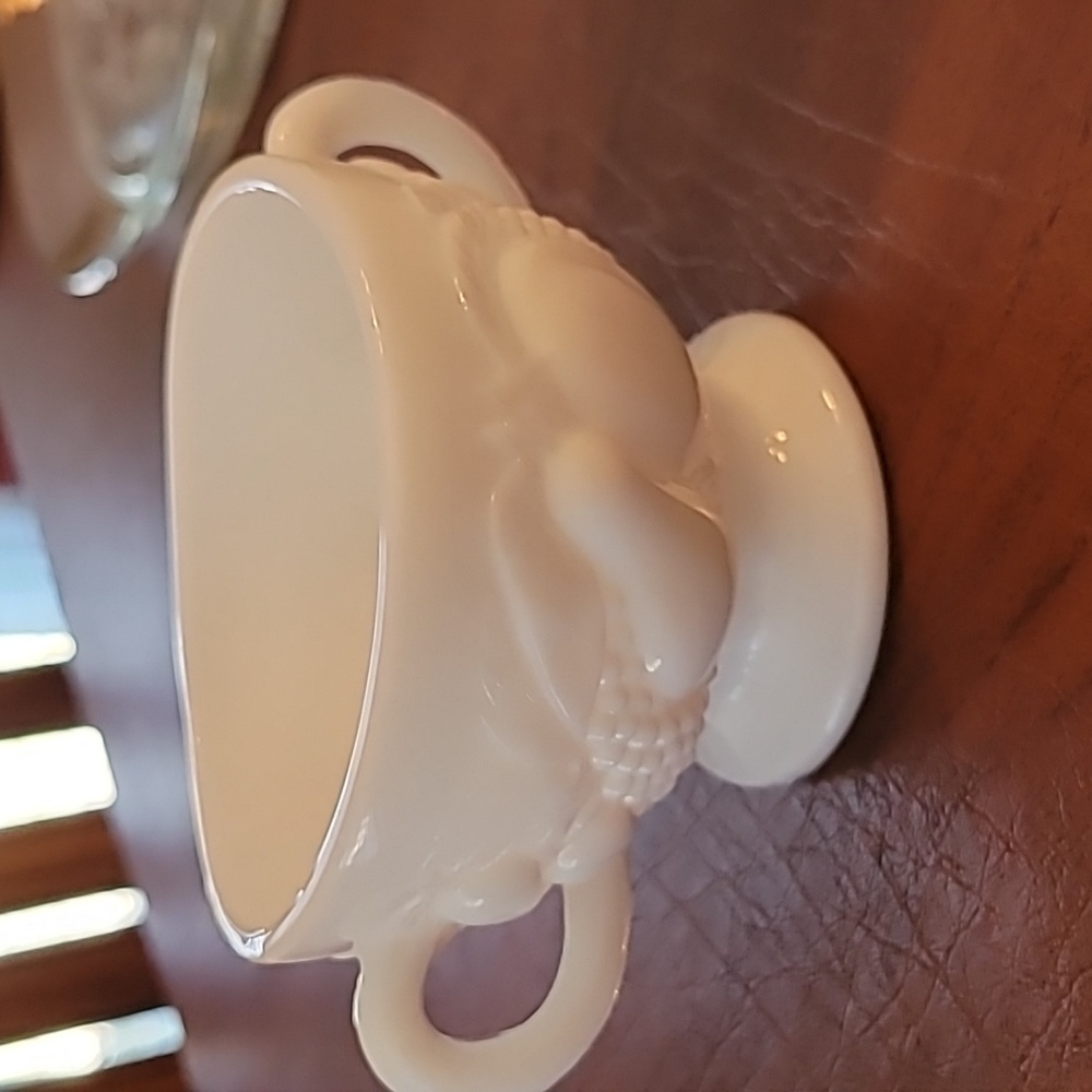 Milk glass cream and sugar set